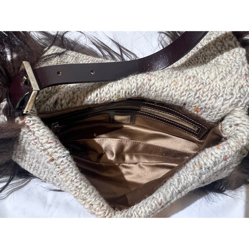 Vintage Fendi Limited Edition Baguette Bag Knit & Fur Trim - Picture 10 of 11